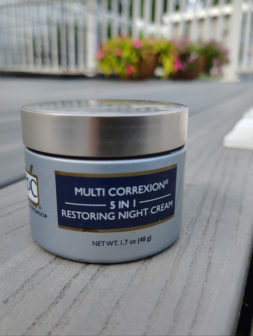 5 in 1 Restoring Night Cream - Silver/Blue